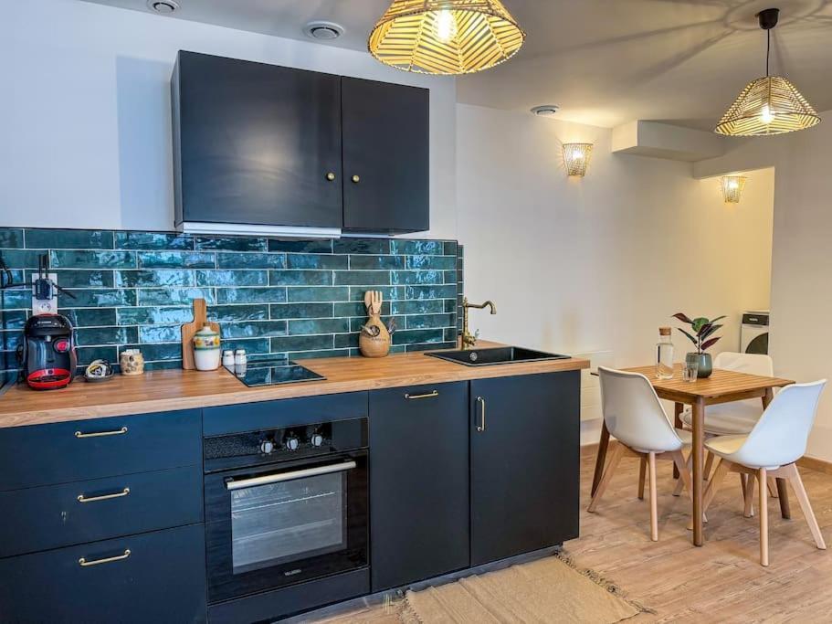 Appartamento Elegance Au Coeur De Tarbes Esterno foto
