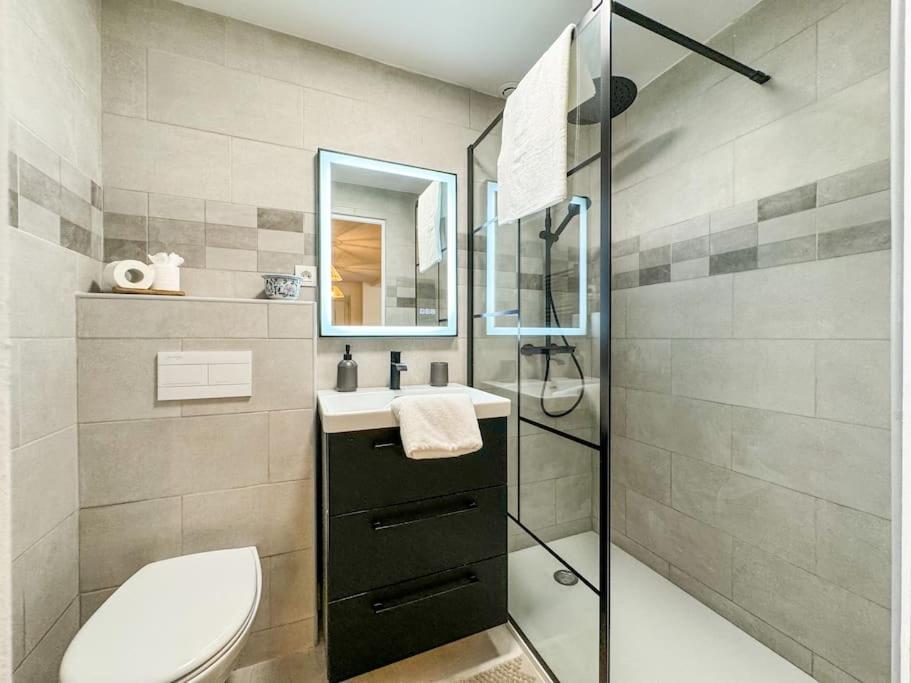 Appartamento Elegance Au Coeur De Tarbes Esterno foto